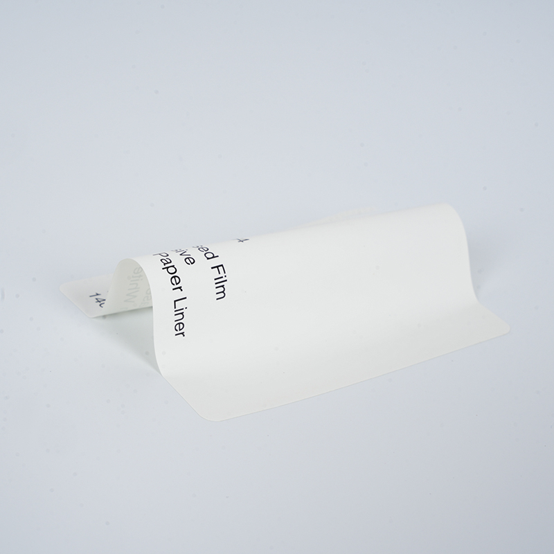 Syntetický papier